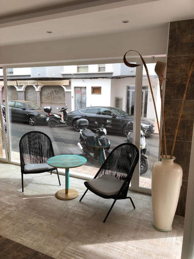 Hostal Rosalia San Antonio  Exterior photo