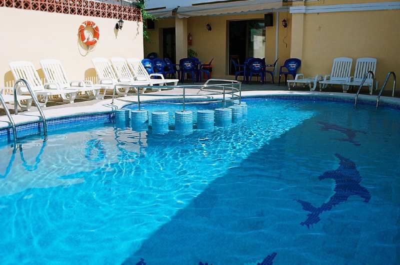 Hostal Rosalia San Antonio  Exterior photo